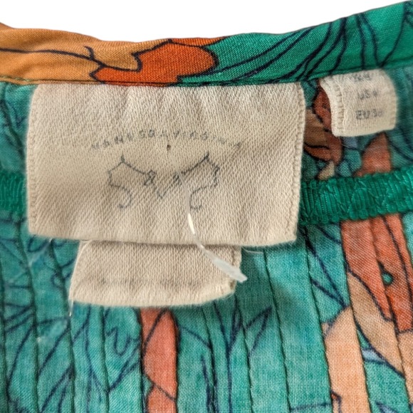 Vanessa Virginia Green & Orange Pintucked Poppy Swing Blouse - Picture 7 of 10